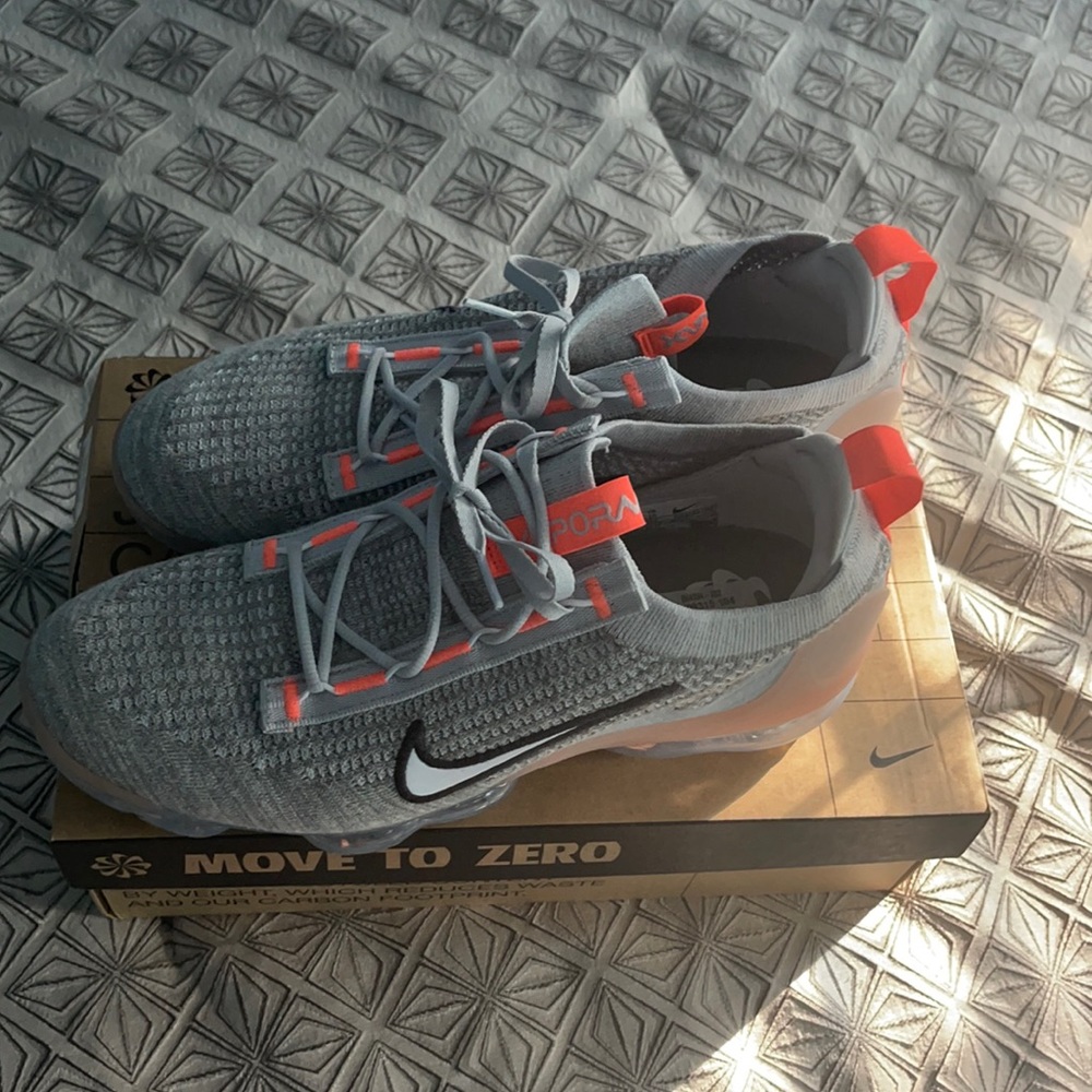 Nike Vapormax 2021 FK brand new never worn